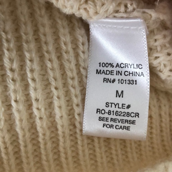 🌼 Slouchy Cream Sweater - Picture 5 of 5